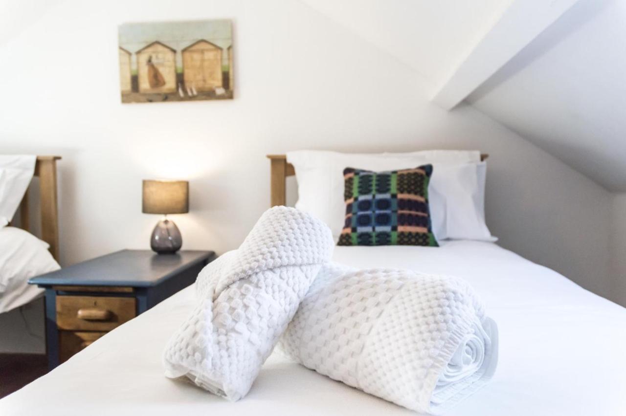 Johnston Foxglove - Luxurious Barn Conversion - Blossom Farm מראה חיצוני תמונה